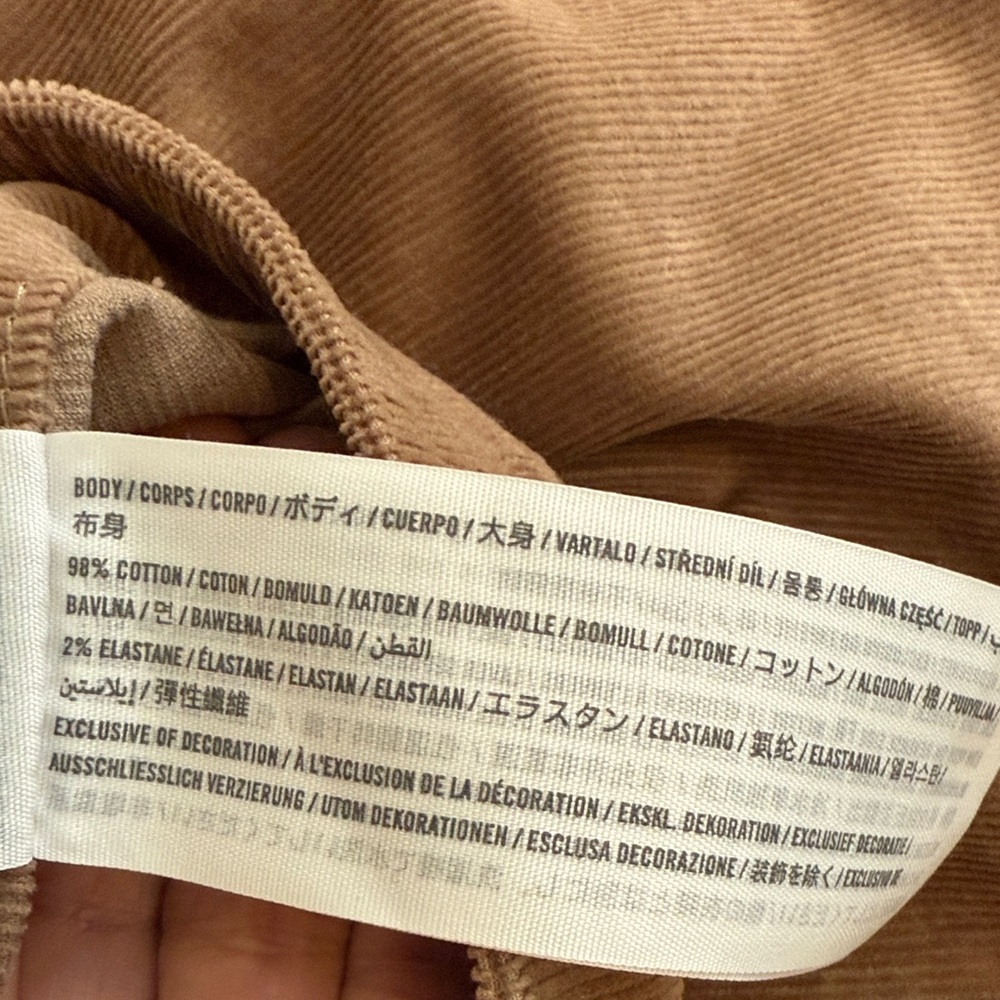 Hollister High Rise Corduroy Pleated Mini Skirt in tan - Picture 5 of 7